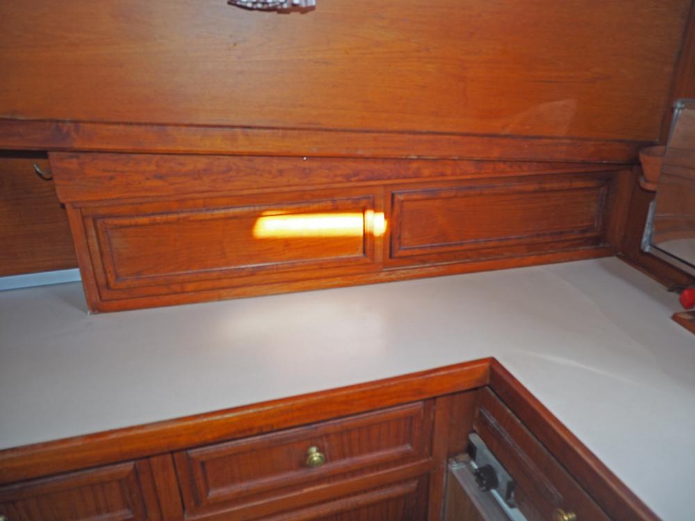 Cabin en avant, H&eacute;bergements